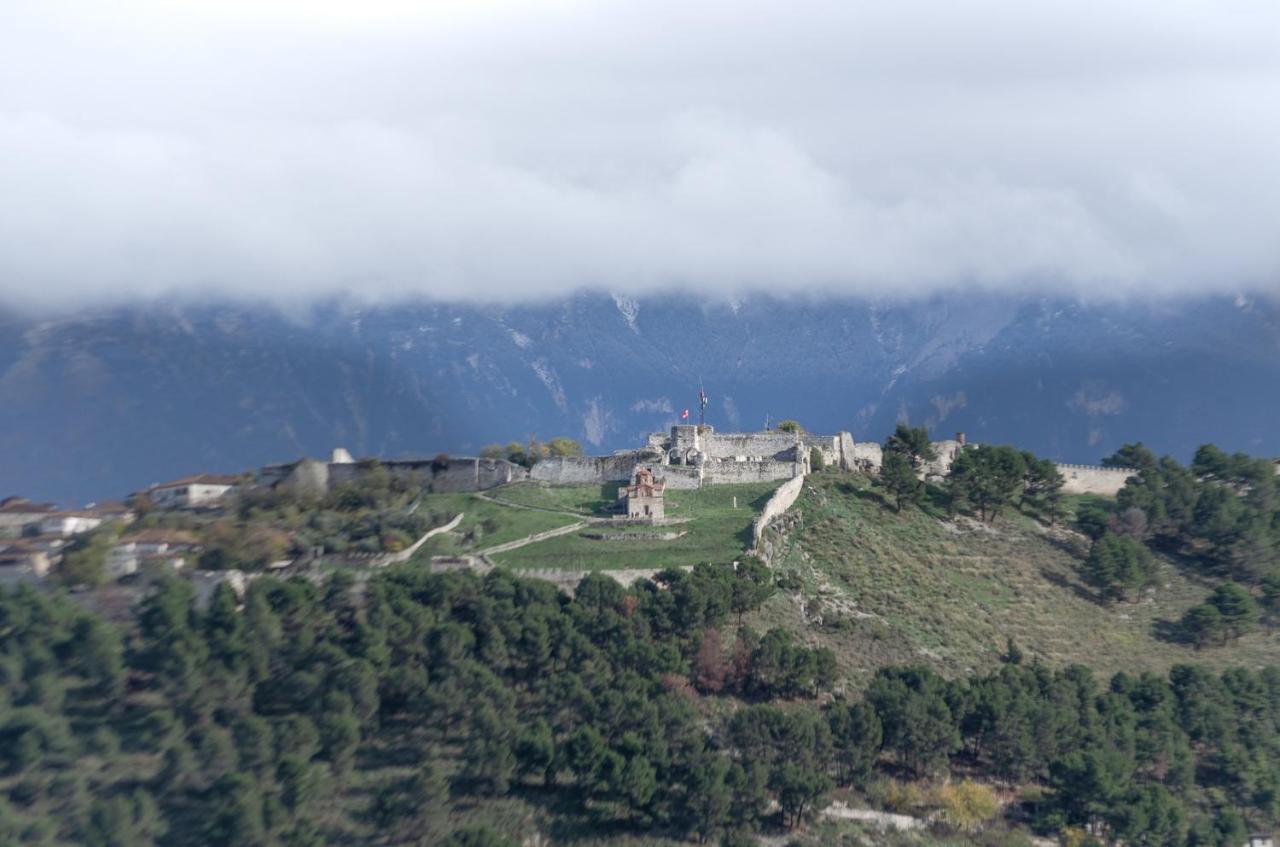 Vila Palma Berat Exterior photo
