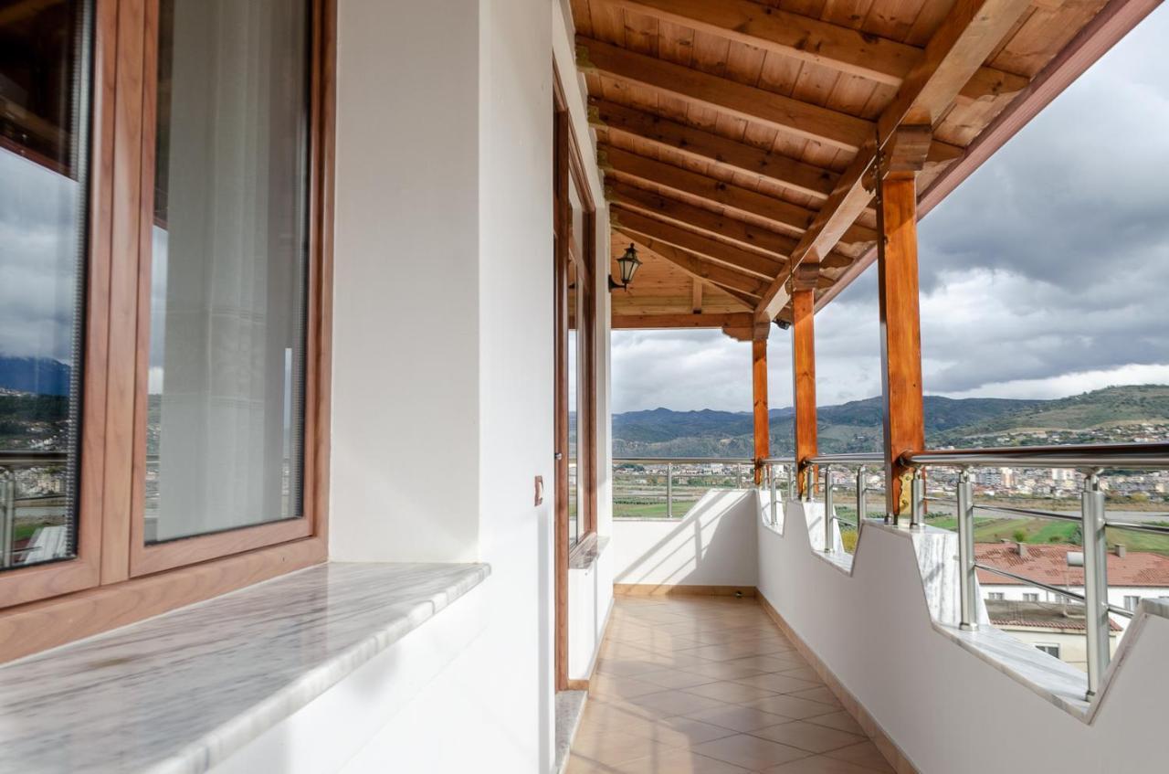 Vila Palma Berat Exterior photo